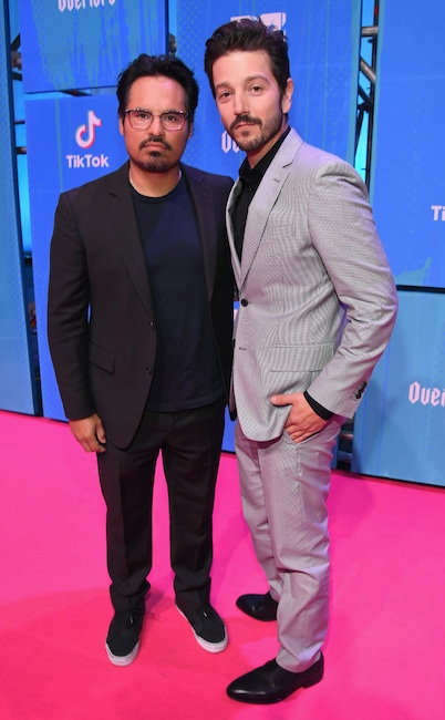 MTV EMAs 2018, Michael Peña, Diego Luna